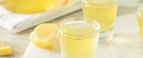 Limoncello im Glas